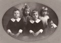 1925 gezin cas en angelina.jpeg